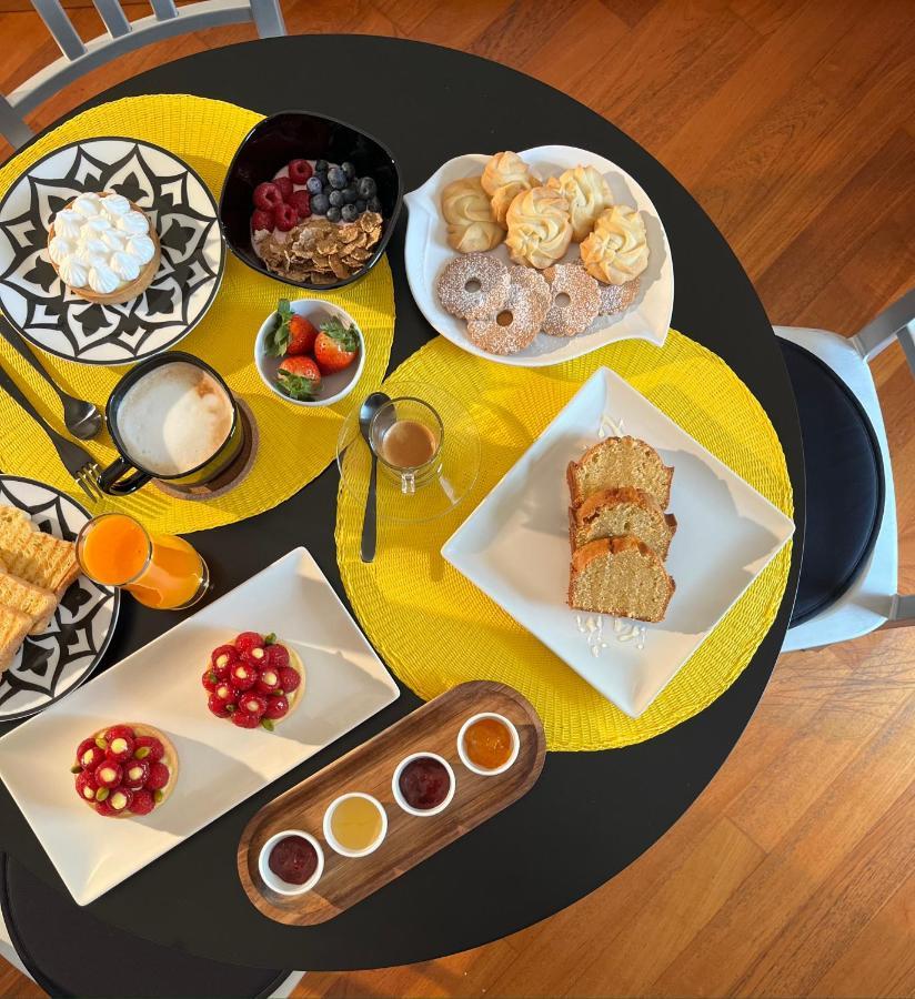Miss Scola Pastry Rooms - Lake Como Абадия Лариана Екстериор снимка
